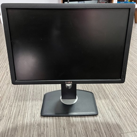 Dell monitor 19" - Picture 1 of 3